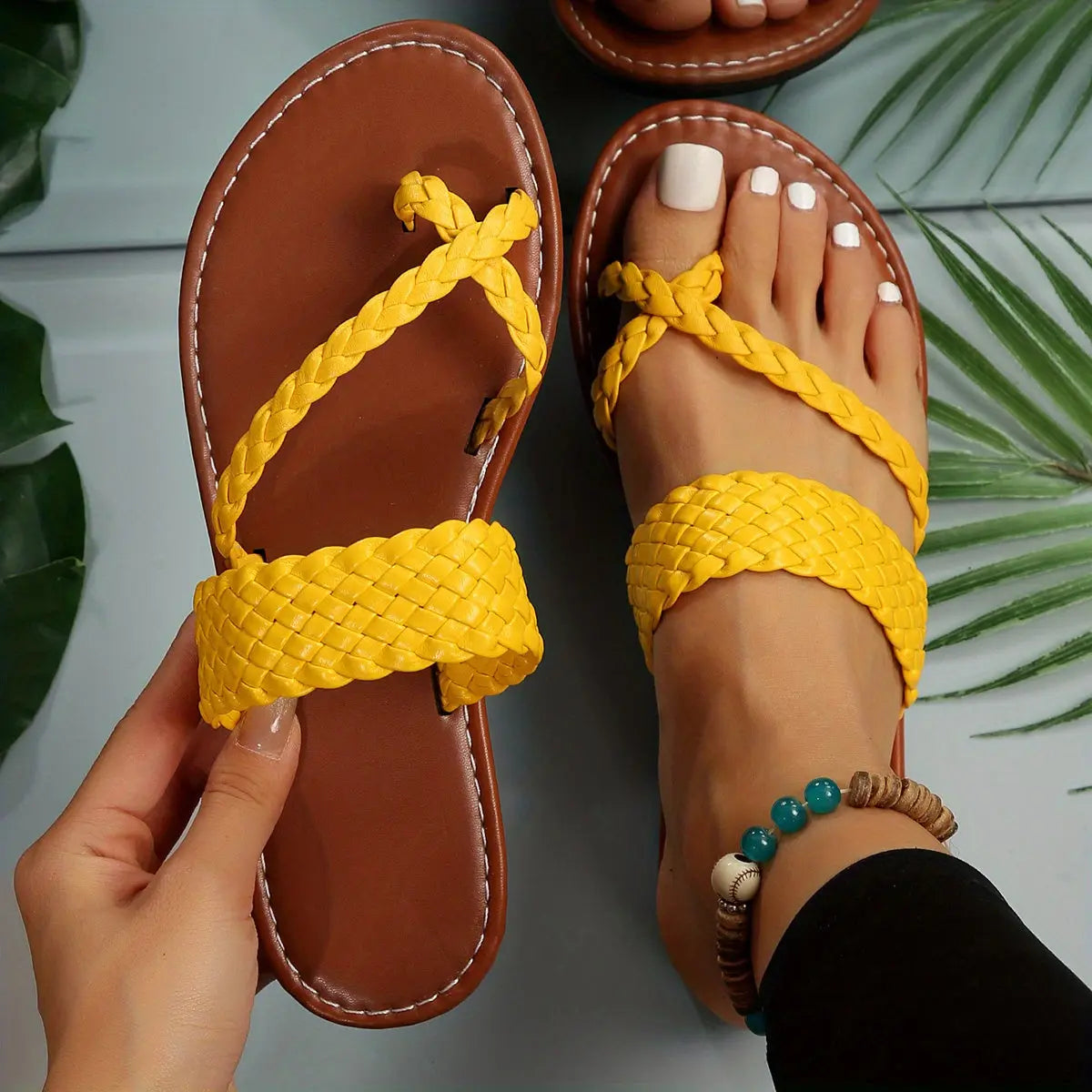 Women's Flat Slide Sandals, Toe Loop Braided Band Slip On Shoes, Casual Beach Slides Lady T Fashions