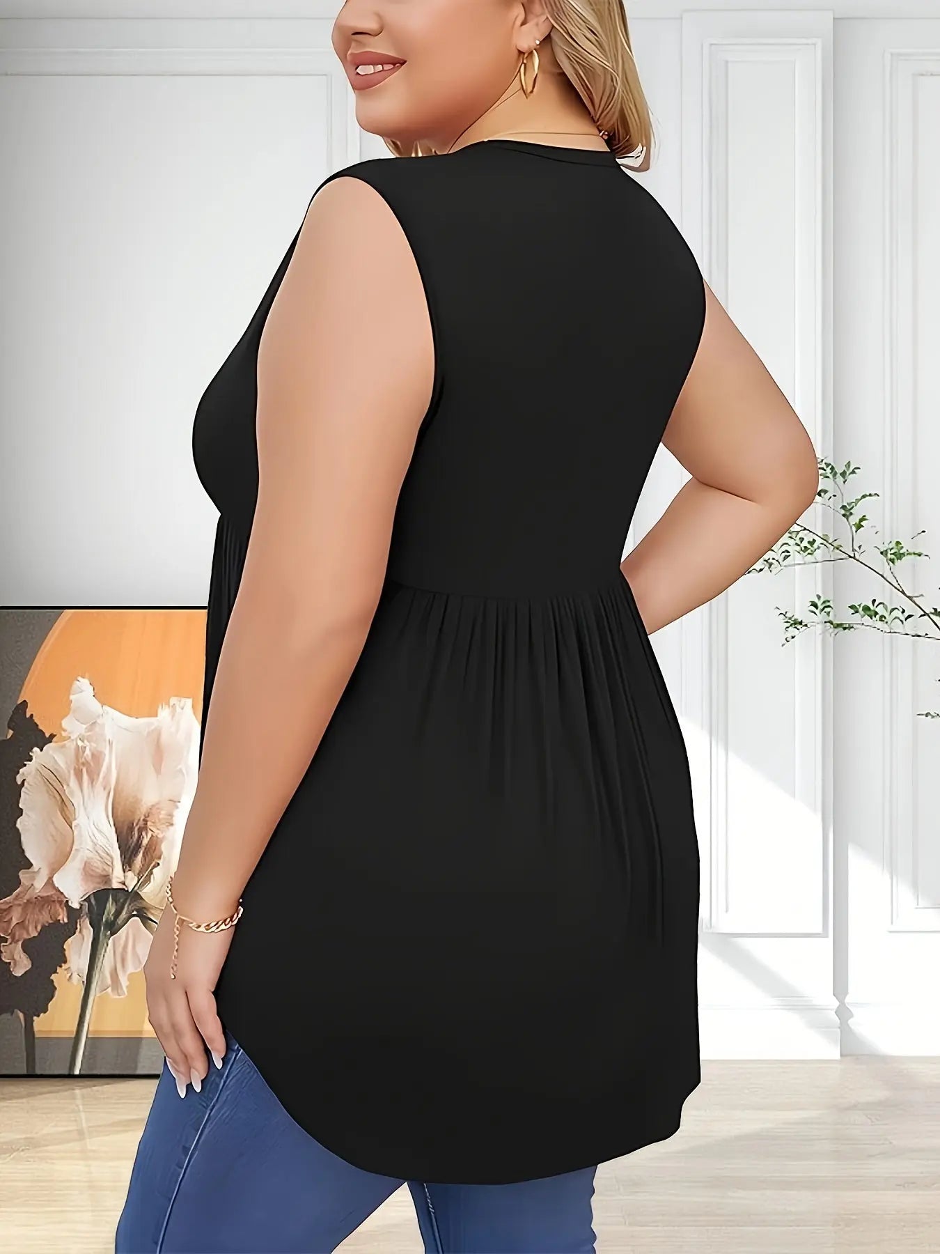 Plus Size Ruched Tank Top - Elegant Button Front, Flattering Ruched Detailing, Soft Notch Neck, Sleeveless, Relaxed Fit - Designed for Plus Size Women, Perfect for Summer, Womens Plus Size Clothing Lady T Fashions