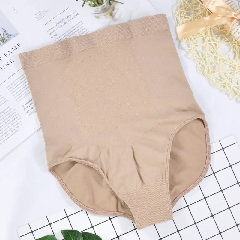 High-Waisted  Ladies Triangle Seamless Waist Pants Sexy Shorts With Raised Buttocks And Seamless Triangle Pants Lady T Fashions
