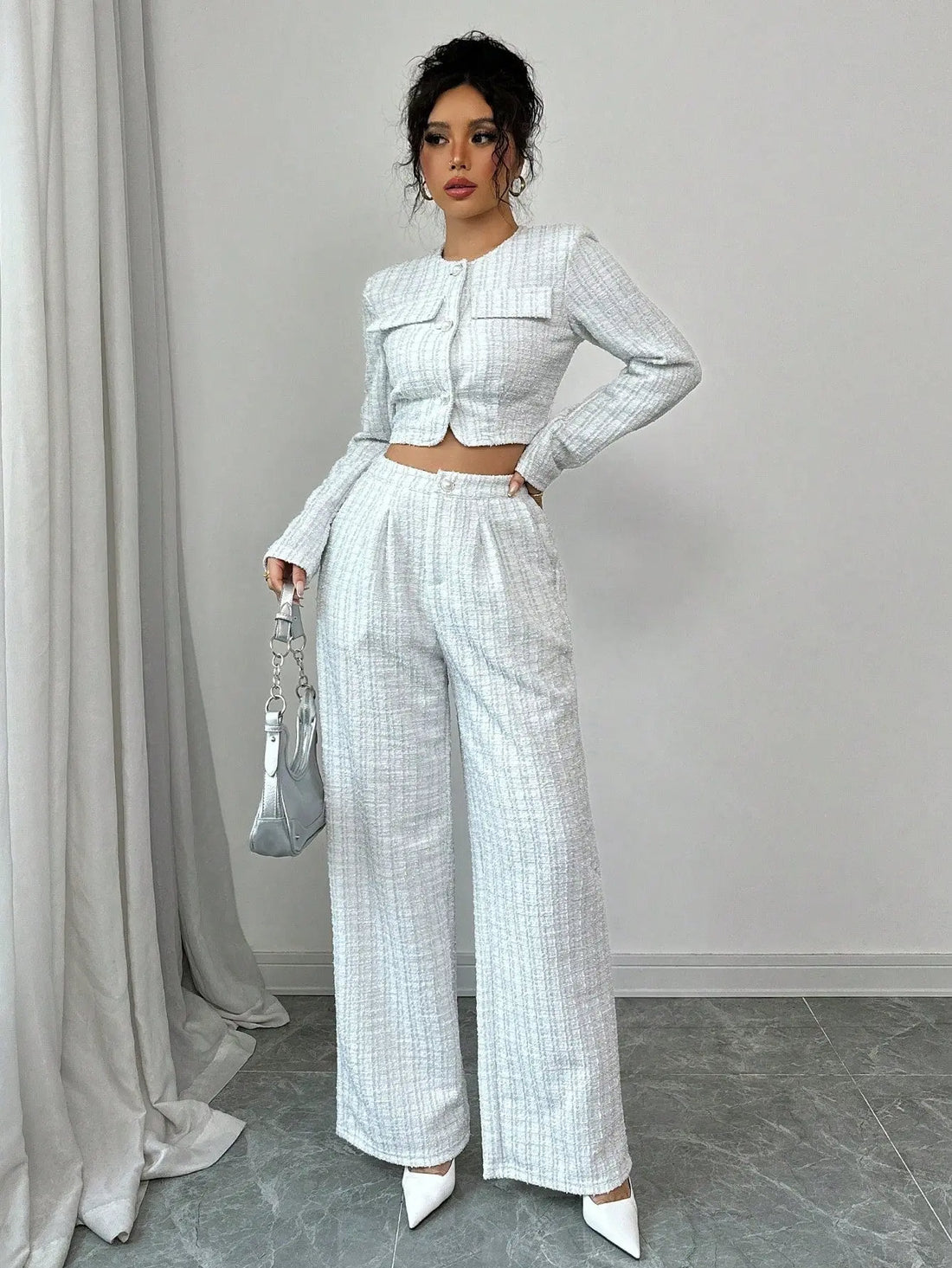 Spring And Autumn Long-sleeve Short-pants Suit, Tweed Short Jacket With Pearl Buttons, Elegant Round Neck Pearl Button Textured Jacket And Long Pants, Suitable For Commuting, Leisure, Dating, And Vaca Lady T Fashions