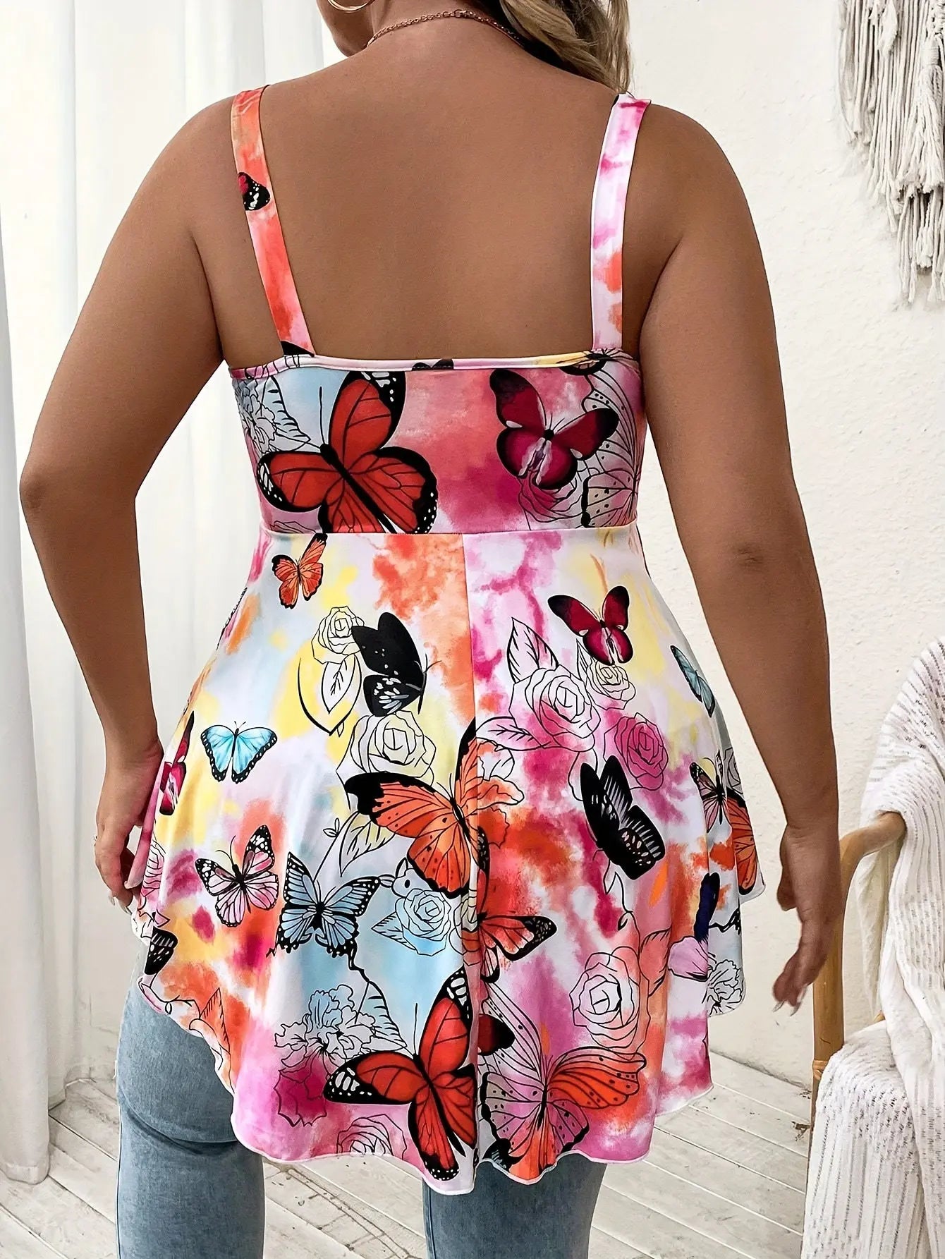 Plus Size Butterfly Print Cami Top - Flattering Cross Front Design, Sleeveless for Warm Weather, Ultra-Casual Style - Designed for Plus Size Women, Perfect for Summer Season, Womens Fashion Clothing Lady T Fashions
