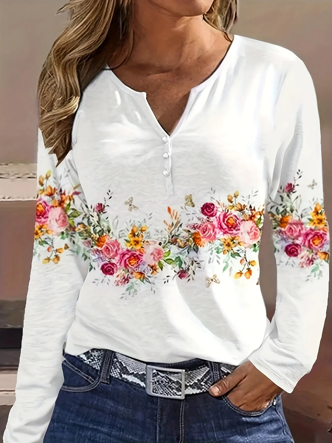 Spring And Autumn New Style White Buttoned Rose Print Long Sleeve T-shirt Casual Top Lady T Fashions