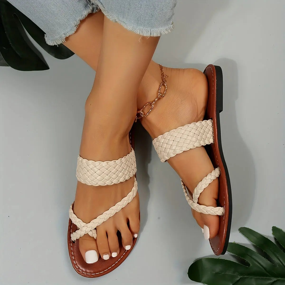 Women's Flat Slide Sandals, Toe Loop Braided Band Slip On Shoes, Casual Beach Slides Lady T Fashions