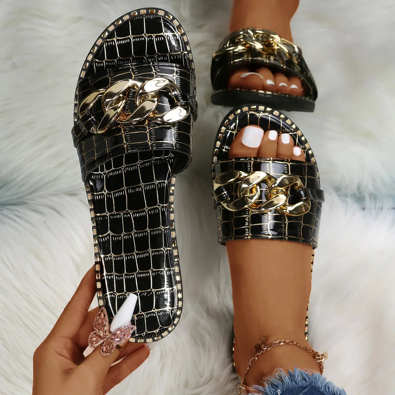 Women's Metal Chain Decor Flat Slippers, Fashion Open Toe Non Slip Slides Shoes, Casual Outdoor Slippers Lady T Fashions