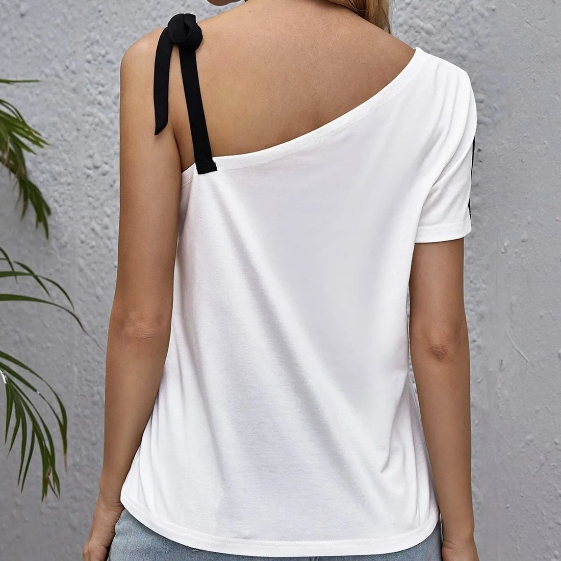 Ladies' Printed Fashion Oblique Shoulder Butterfly Printed Irregular Off Shoulder T-shirt Lady T Fashions