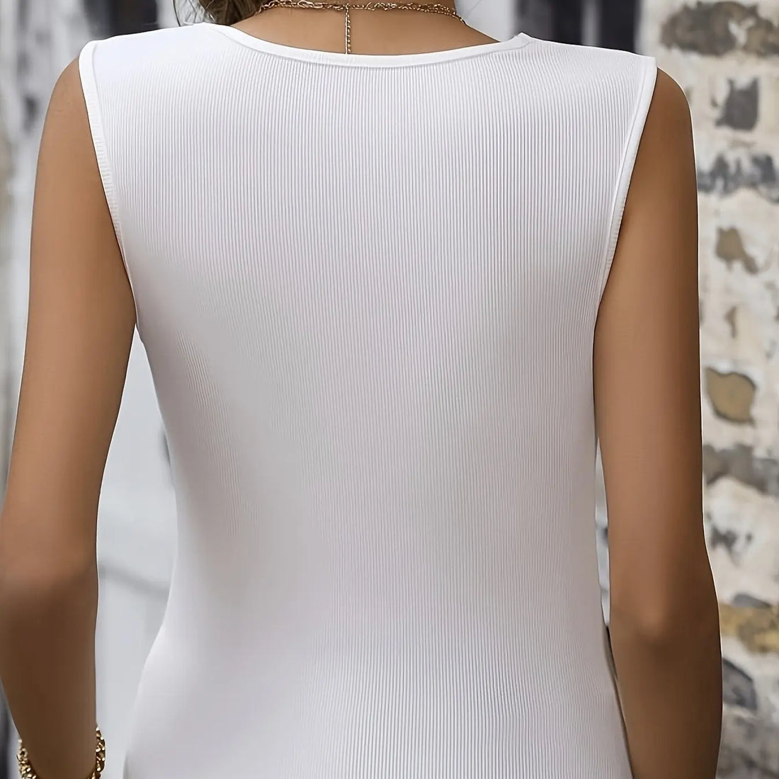 Ladies' Fashionable And Trendy Lace V-neck Sexy Vest Lady T Fashions