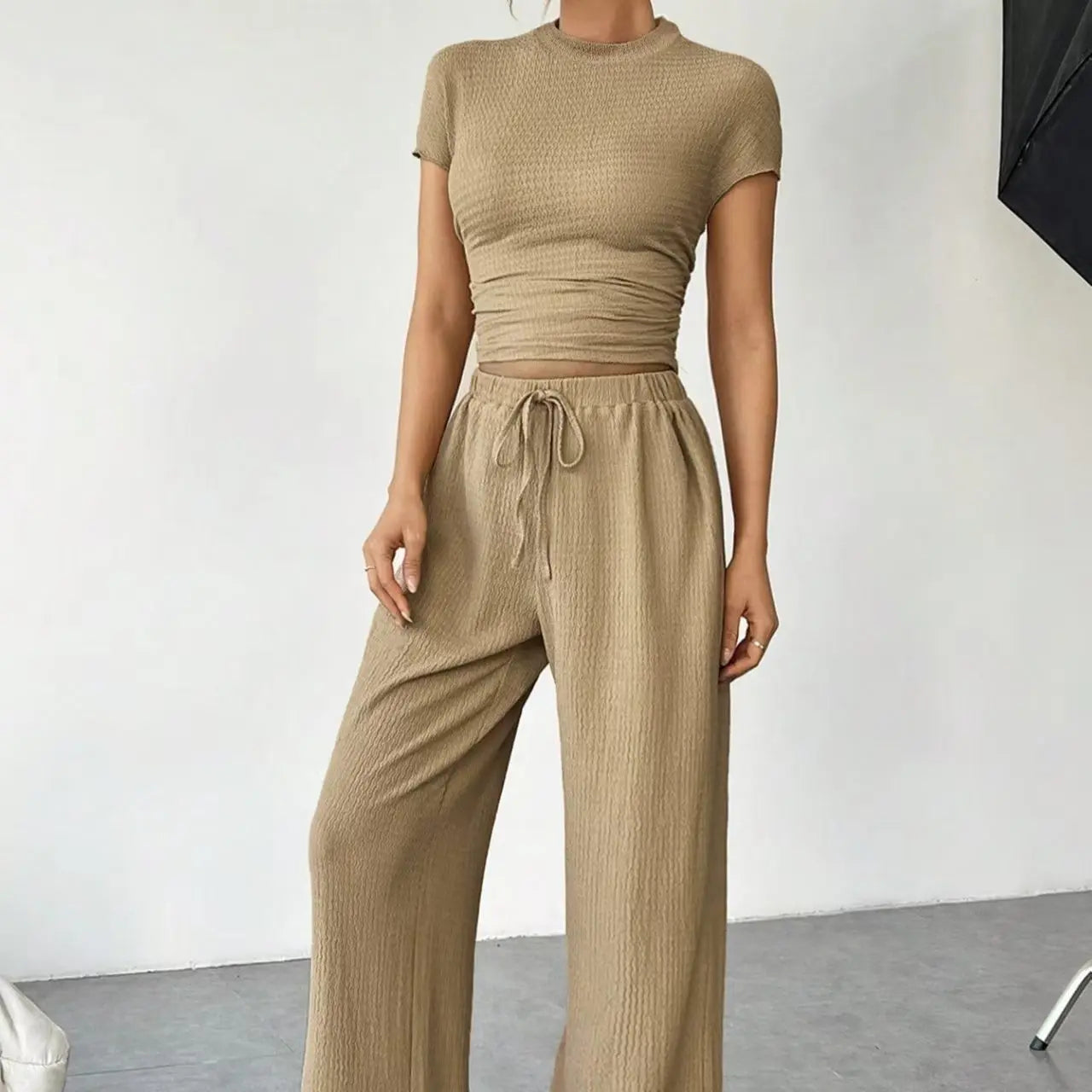 Women's Solid Color Short Sleeved T-shirt High Neck Top Loose Casual Pants Set Lady T Fashions