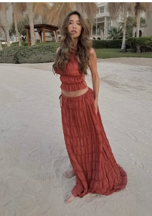 2pcs Women's Dress Suit Sexy Sleeveless Backless Cropped Halter Top And Pleated Long Skirt Beach Clothing Lady T Fashions