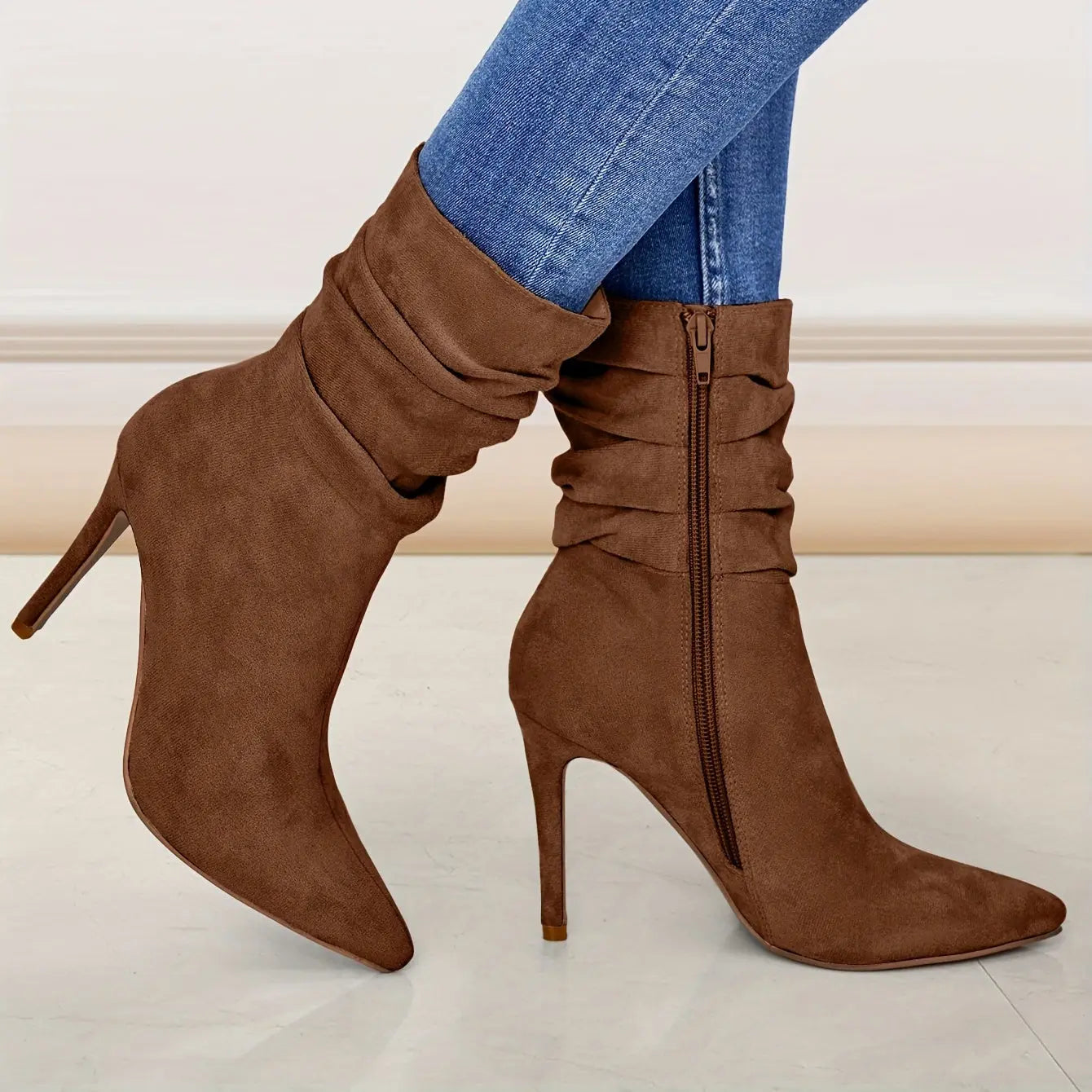 Women's Mid-Calf Boots, Plain Fashionable Boots with Zipper for Comfort and Casual Wear, Round Toe in the Middle of Calf Lady T Fashions