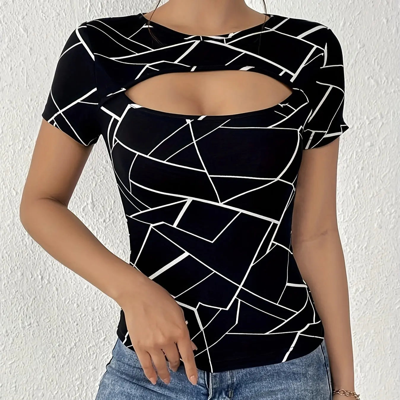 Ladies' Geometric Print Design Casual Style Hollowed Out Front Collar Round Neck Shoulder T-shirt Top Lady T Fashions
