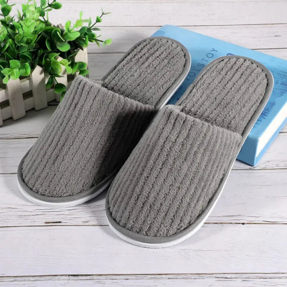 1Pair Winter Warm plush Slippers for Women Men Home shoes Nonslip Slides Fluffy Slippers Couple Indoor Bedroom House Slippers Lady T Fashions