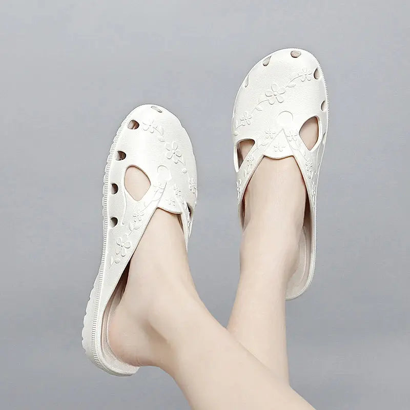 Summer Women's Slippers Fashion Breathable Outdoor Platform Baotou For Women Jelly Slippers Indoor House Beach Roma Hole Shoes Lady T Fashions