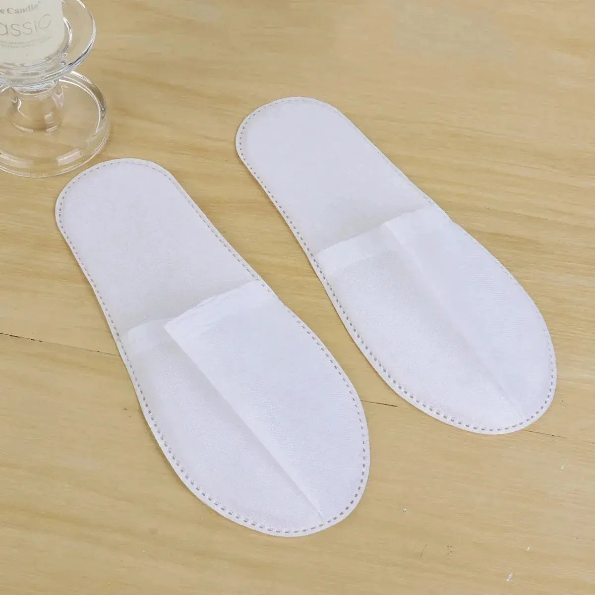 Spa Slippers 10 Pairs of Brushed Plush Closed-toe Disposable Slippers for Men and Women Suitable for Families Guest Hotel Tra Lady T Fashions