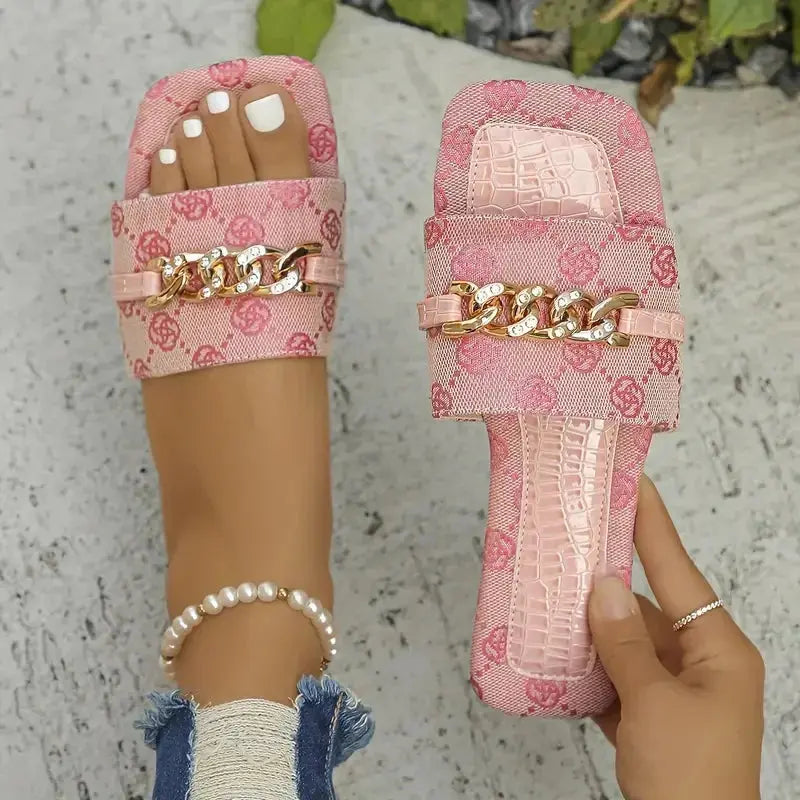 2024 New Summer Women Flat Slippers Luxury Outdoor Beach Flat Sandals Trend Brand Designer Slippers Women Big Size Slides Women - Lady T Fashions
