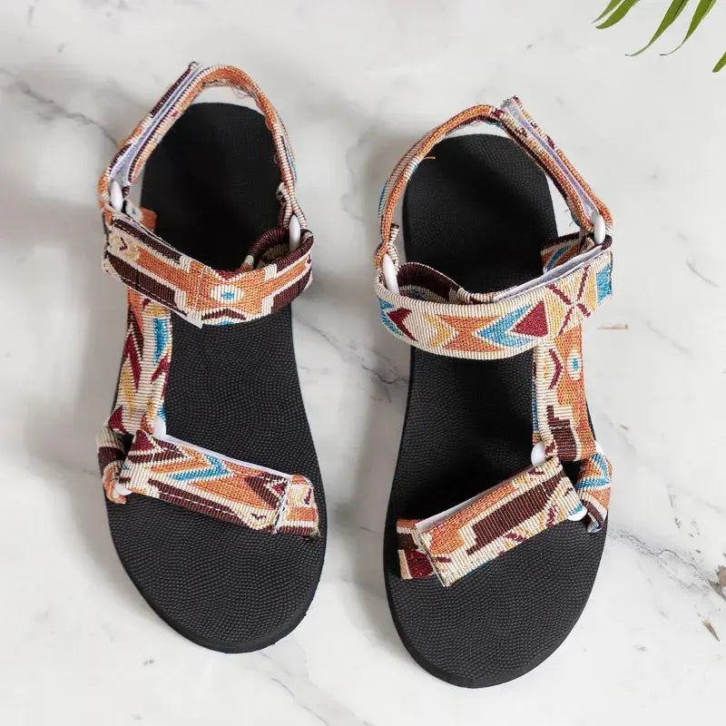 Women Shoes Thick soled Beach Sandals Outdoor fashion Slippers Large Size Casual comfortable Sandals 2024 Summer Flat Lady T Fashions