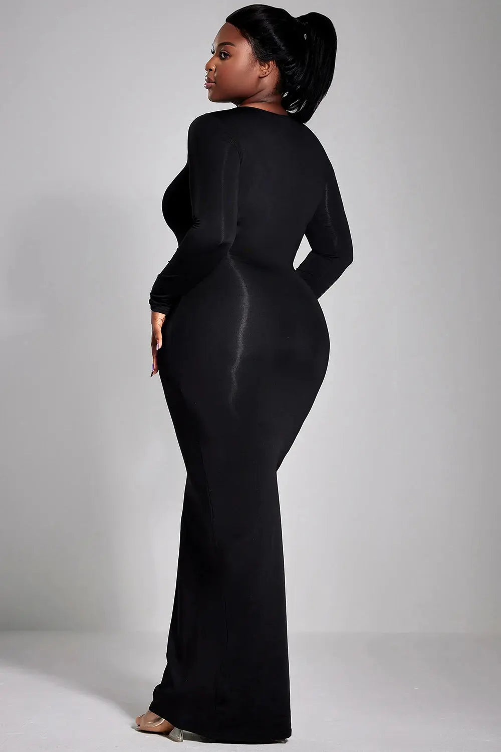 Plus Size Casual Dress Black Round-Neck Long Sleeve Knitted Maxi Dress - Lady T Fashions