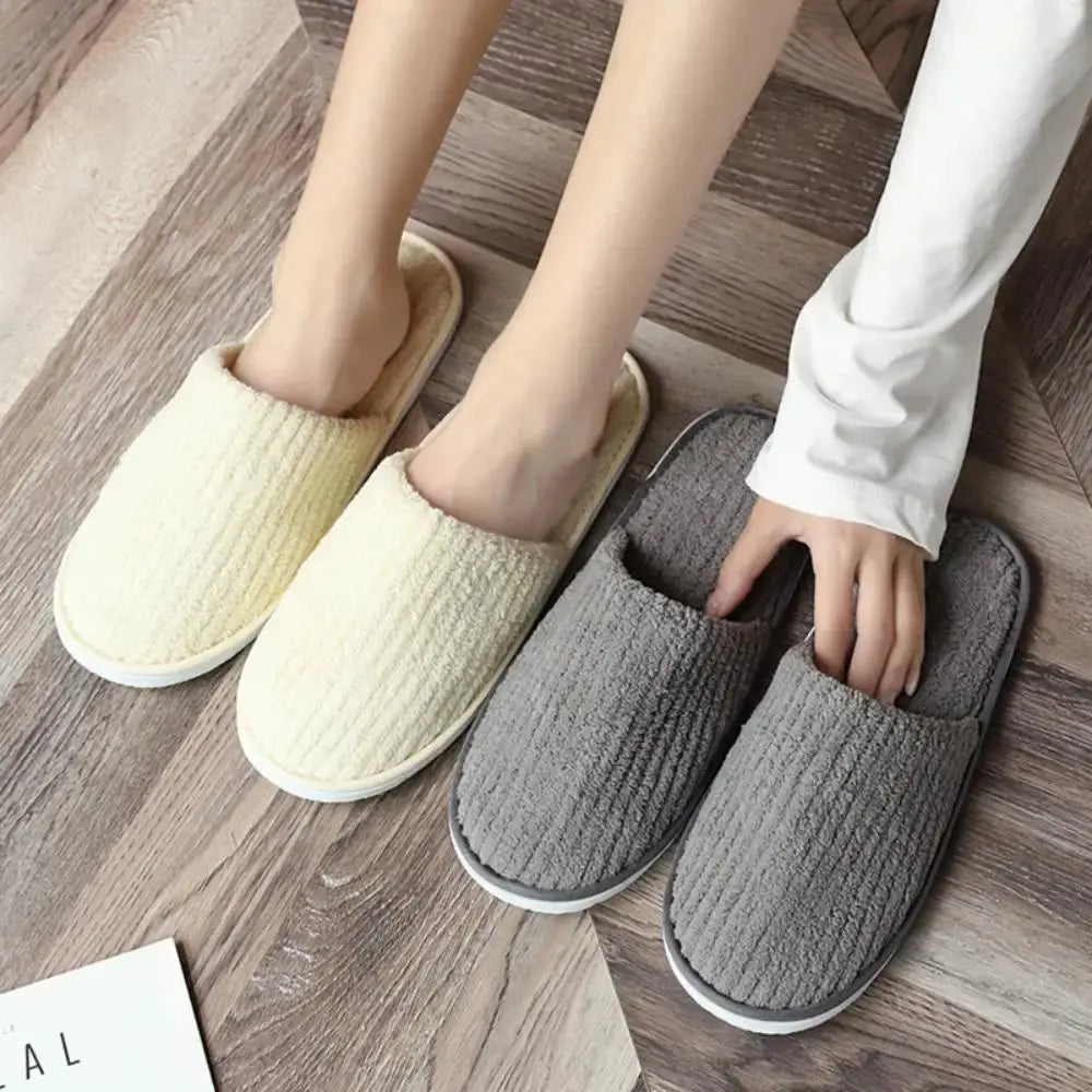 3/1 Pairs/Set Non-slip Travel Hotel Slippers Winter Warm Home Indoor Guest Slippers High Quality Disposable Closed Toe Slippers Lady T Fashions