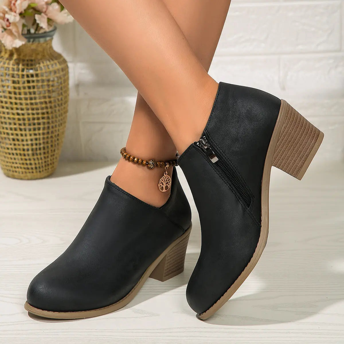 Chunky Heel Round Toe Ankle Boots With Side Zipper Design Fashion Fall Winter Short Boots For Women Shoes Lady T Fashions