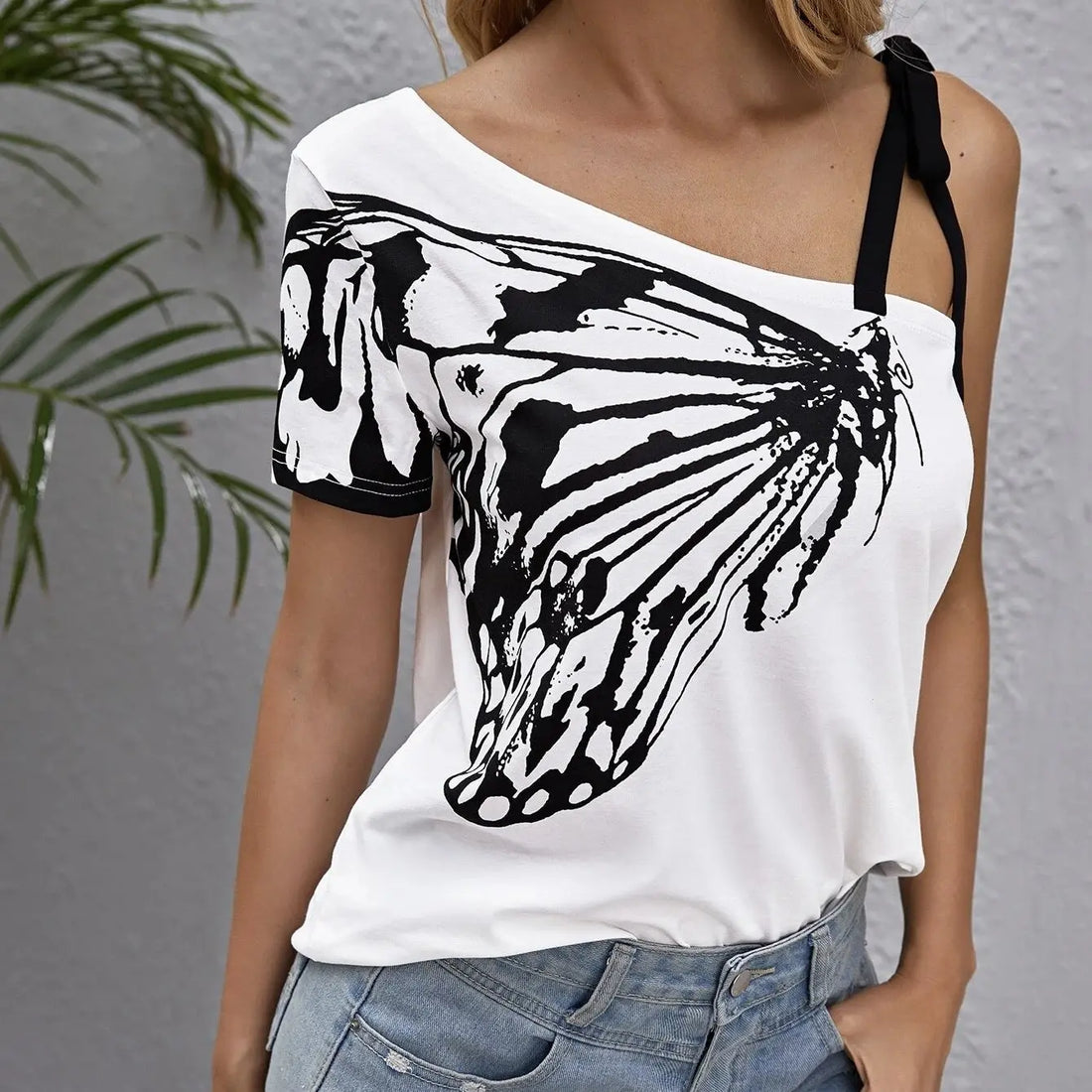 Ladies' Printed Fashion Oblique Shoulder Butterfly Printed Irregular Off Shoulder T-shirt Lady T Fashions