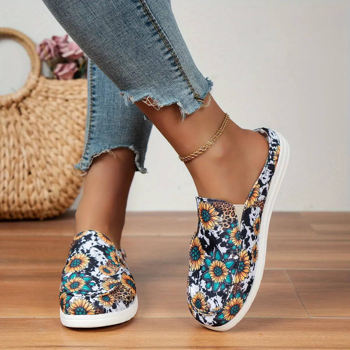 Women's Slip On Flat Loafers, Lightweight Round Toe Canvas Shoes, Casual Low Top Mules Lady T Fashions