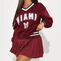 Letter Printed V-neck Long-sleeved Sweater Elastic Pleated Skirt Suit Lady T Fashions