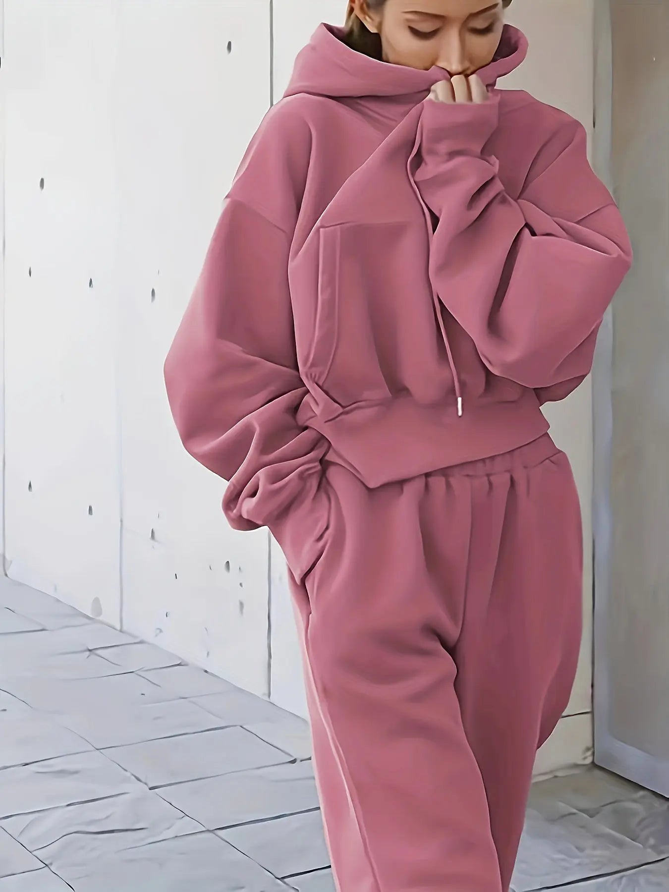 Women'S Cozy Red Hoodie & Sweatpants Set - Casual Long Sleeve Pullover with Pockets, Soft Polyester Blend, Perfect for Fall/Winter Lounging or Outdoor, Sweater Hoodie Lady T Fashions