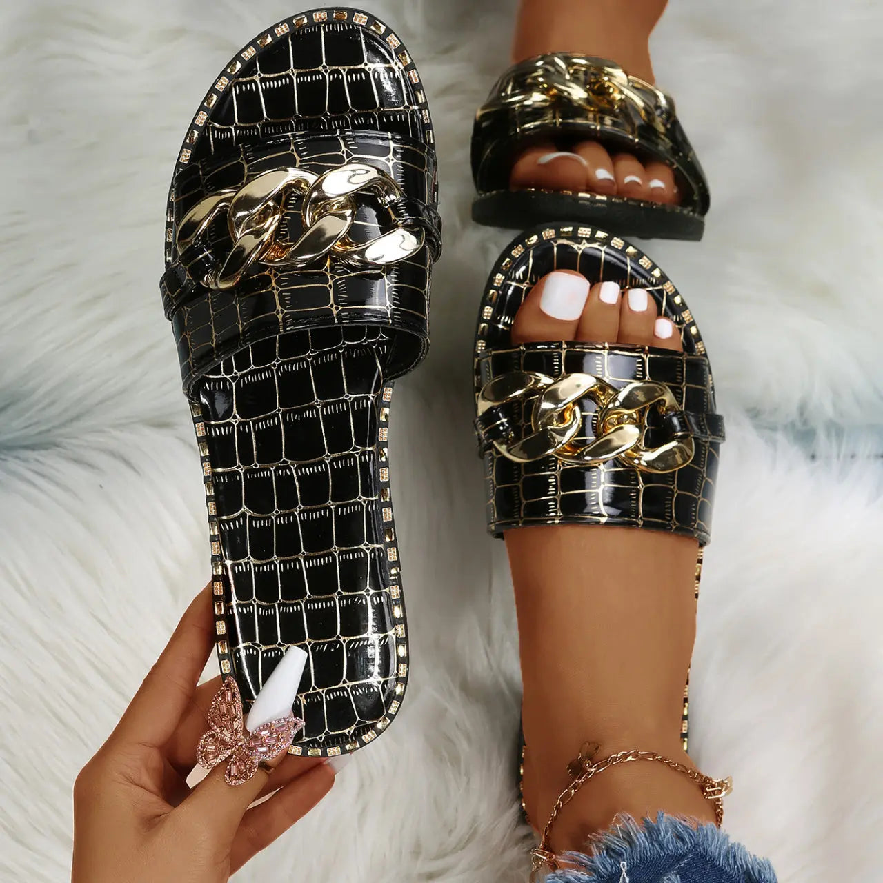 Women's Metal Chain Decor Flat Slippers, Fashion Open Toe Non Slip Slides Shoes, Casual Outdoor Slippers Lady T Fashions